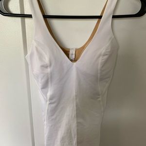 Lulu lemon top